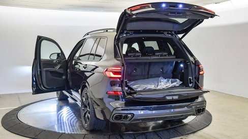 New 2026 BMW X7 M60i image 38