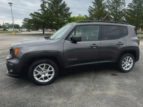 Used 2019 Jeep Renegade Latitude image 28
