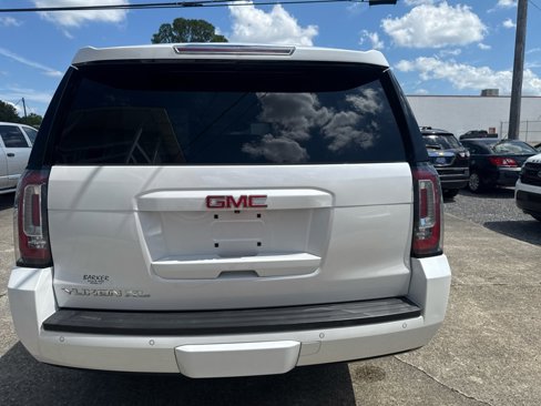 Used 2016 GMC Yukon XL SLT image 4