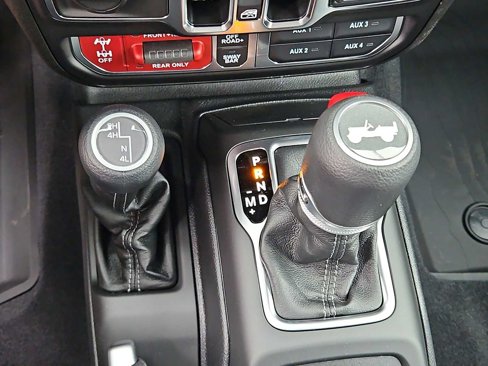 New 2025 Jeep Wrangler Unlimited Rubicon image 30