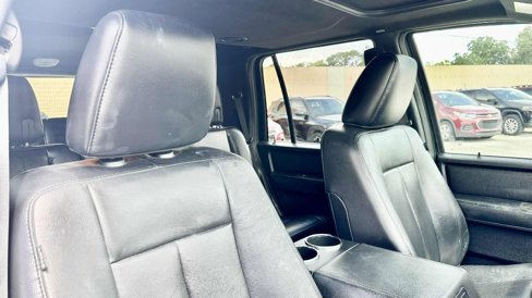 Used 2016 Ford Expedition Limited image 13