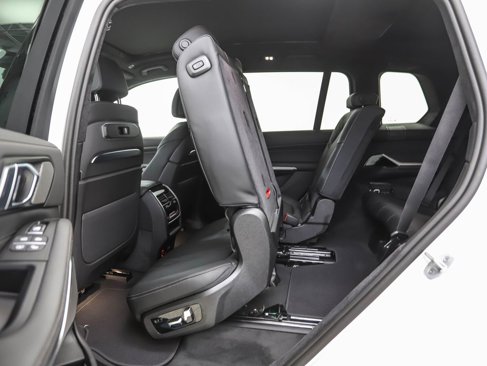 New 2026 BMW X7 xDrive40i w/ M Sport Package image 24