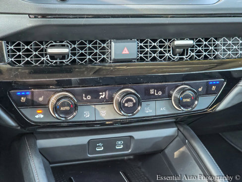 Used 2023 Honda Accord Touring image 24
