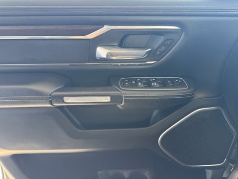 Used 2021 RAM 1500 Laramie image 27