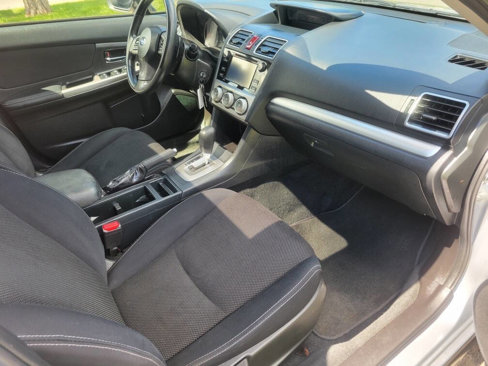 Used 2015 Subaru Crosstrek 2.0i Premium w/ Moonroof Package image 9