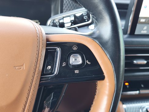 Used 2020 Lincoln Aviator Black Label w/ Dynamic Handling Package image 31