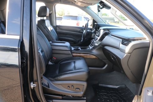 Used 2019 Chevrolet Tahoe LT w/ Luxury Package image 35