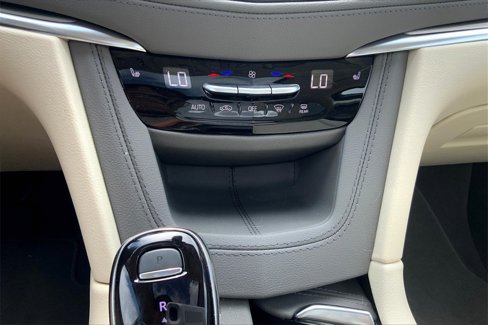 Used 2025 Cadillac XT5 Premium Luxury w/ Technology Package image 33