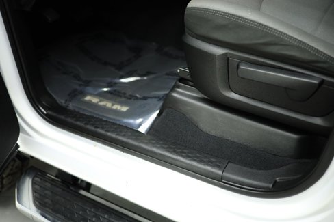 Used 2022 RAM 2500 Big Horn image 28
