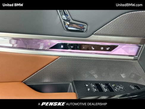 New 2026 BMW 750e xDrive w/ Executive Package image 11
