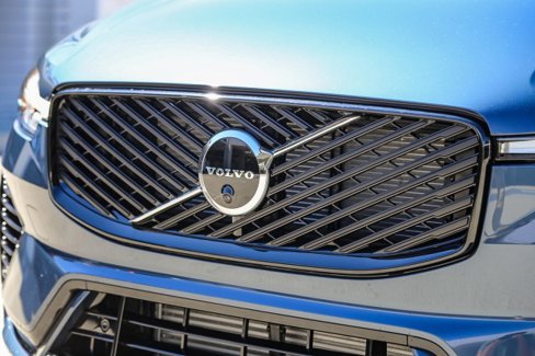 New 2026 Volvo XC60 T8 Ultra image 5