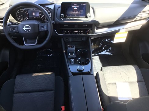 New 2025 Nissan Rogue SV image 16