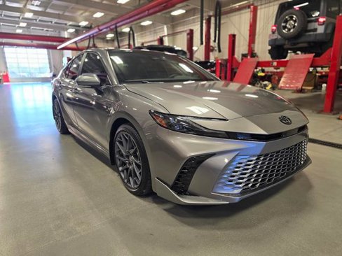 Used 2025 Toyota Camry XSE image 41