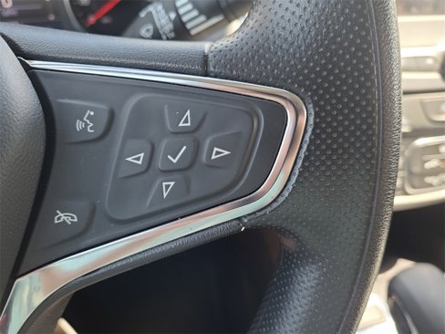 Used 2023 Chevrolet Equinox LT image 24