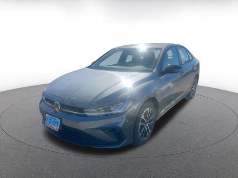 Used 2025 Volkswagen Jetta Sport image 5
