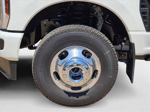 New 2026 Ford F350 Platinum image 10
