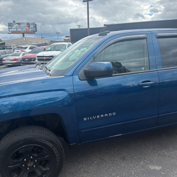 Used 2018 Chevrolet Silverado 1500 LT w/ All Star Edition image 13