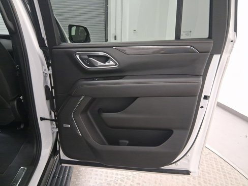 Used 2021 GMC Yukon XL AT4 w/ AT4 Premium Plus Package image 34