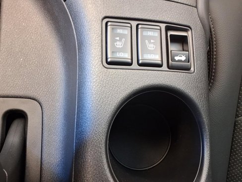 New 2025 Nissan Z Performance w/ Floor Mat Package image 18