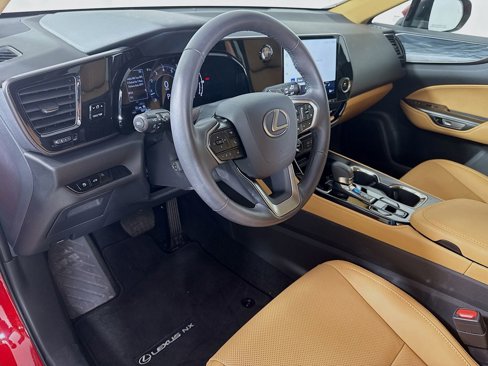 Certified 2025 Lexus NX 250 FWD w/ Premium Package image 9