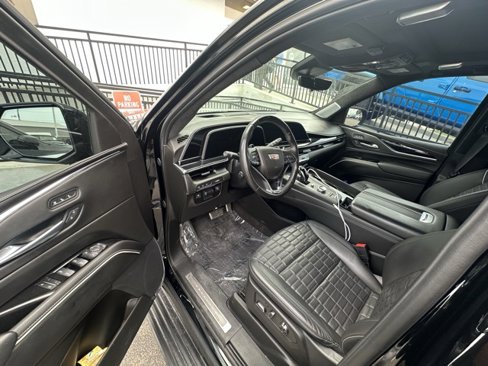 Used 2024 Cadillac Escalade V w/ LPO, Floor Liner Package image 8