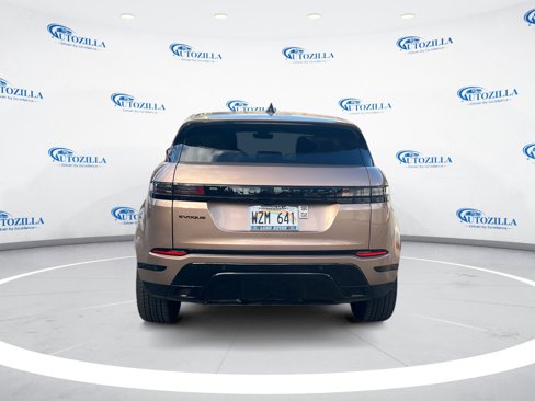 Used 2024 Land Rover Range Rover Evoque Dynamic SE image 4