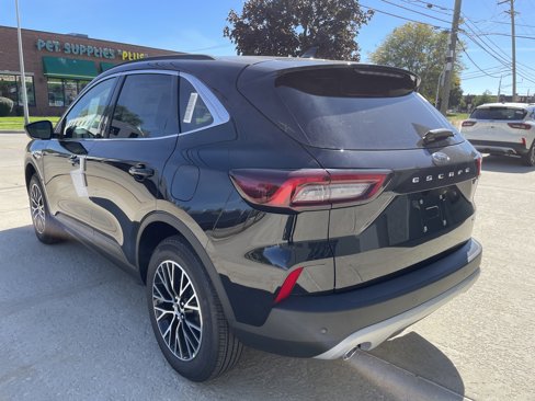 New 2026 Ford Escape SE image 6