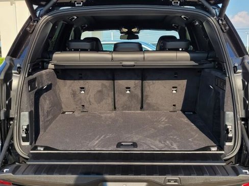 New 2026 BMW X5 xDrive40i w/ Executive Package image 8