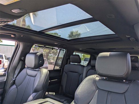 New 2025 Jeep Wagoneer 4WD w/ Convenience Group I image 20