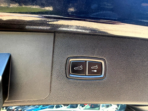 Used 2019 Porsche Cayenne image 29