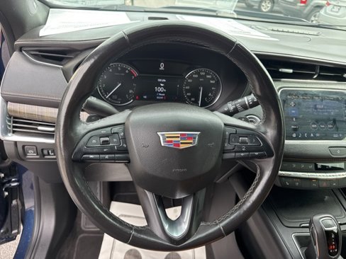 Used 2019 Cadillac XT4 Premium Luxury image 19