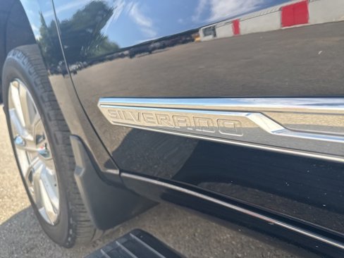Used 2023 Chevrolet Silverado 1500 High Country w/ High Country Premium Package image 25