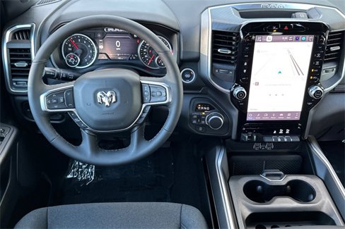 New 2026 RAM 1500 4x4 Crew Cab image 13