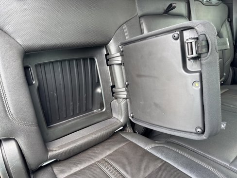 Used 2024 Chevrolet Silverado 2500 High Country w/ High Country Premium Package image 19