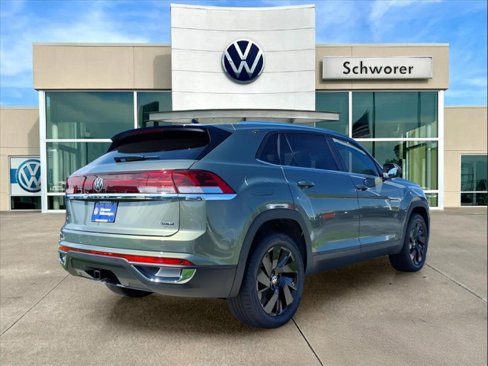New 2026 Volkswagen Atlas Cross Sport SE image 6