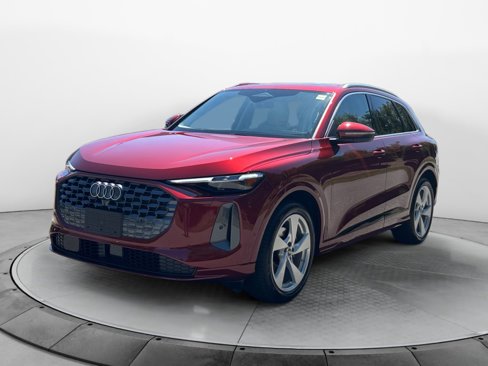 New 2025 Audi Q5 Prestige image 3