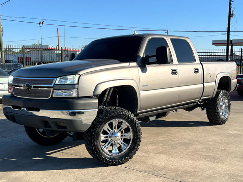 Used 2006 Chevrolet Silverado 2500 LT w/ Heavy-Duty Power Package image 37
