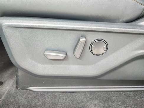 New 2025 Ford F250 Lariat w/ Black Appearance Package image 20