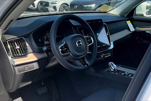 New 2026 Volvo XC90 B5 Core w/ Protection Package Premier image 9
