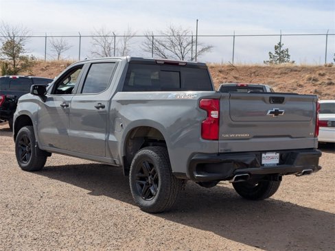 Used 2024 Chevrolet Silverado 1500 LT Trail Boss w/ Convenience Package II image 8
