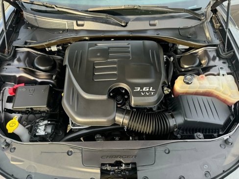 Used 2022 Dodge Charger SXT image 19