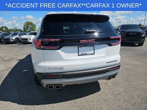 Used 2025 GMC Acadia Elevation image 17