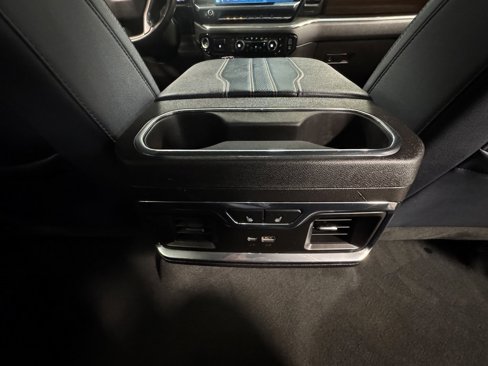 Used 2024 Chevrolet Silverado 1500 High Country image 89