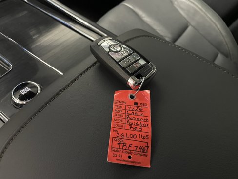 Used 2025 Lincoln Aviator Reserve w/ Jet Appearance Package image 15