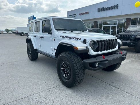 Used 2025 Jeep Wrangler Unlimited Rubicon image 1