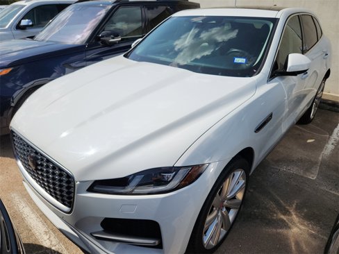 Certified 2022 Jaguar F-PACE image 1
