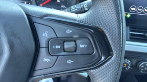 Used 2025 Chevrolet Trax LS image 16