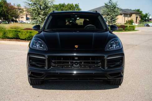 Used 2021 Porsche Cayenne GTS image 2