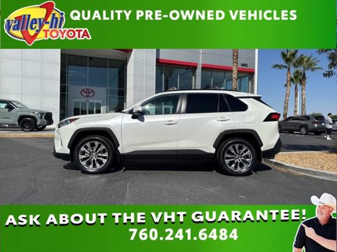 Certified 2021 Toyota RAV4 XLE Premium image 1