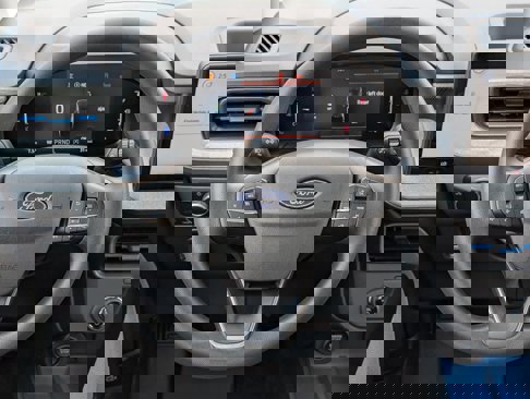New 2025 Ford Maverick XLT image 19
